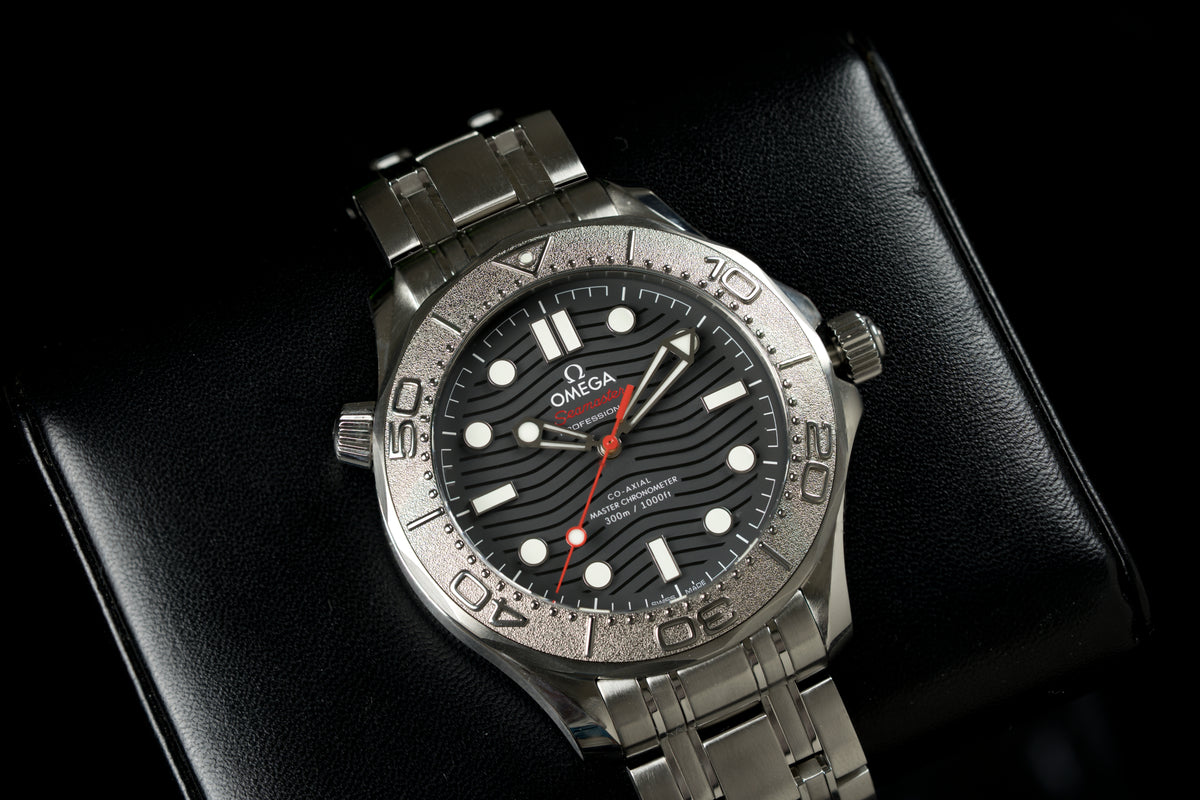 Omega Seamaster Professional 300M 