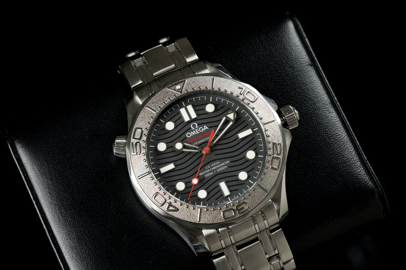 Omega Seamaster Professional 300M 