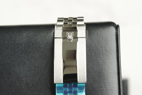 2025 Tudor Black Bay 58 Burgundy M7939A1A0RU-0001 - Image 3