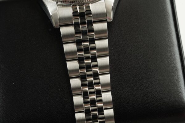 2025 Tudor Black Bay 58 Burgundy M7939A1A0RU-0001 - Image 6