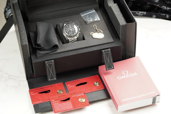 2025 Omega Speedmaster Moonwatch Professional "Sapphire Sandwich" 310.30.42.50.01.002 - Image 8
