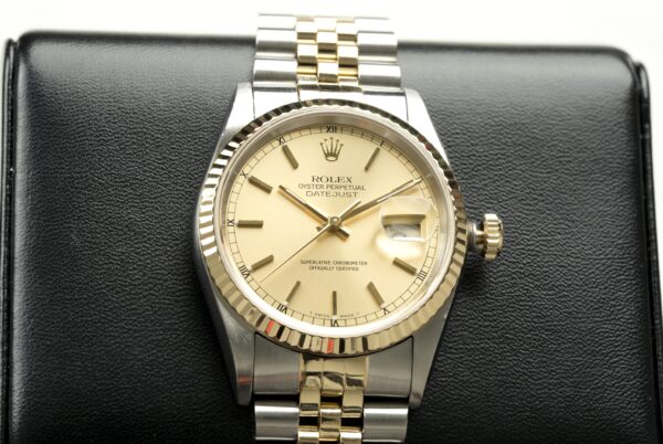 1995 Rolex Datejust 16233 - Image 2