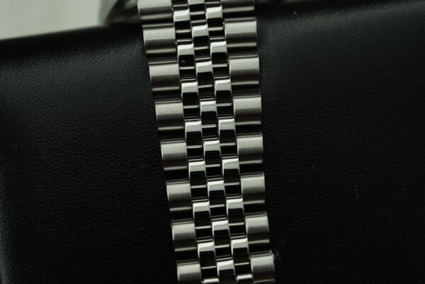 1989 Rolex Datejust 36mm 16234 "Silver Diamond Dial" with Active Rolex Service Warranty - Image 3