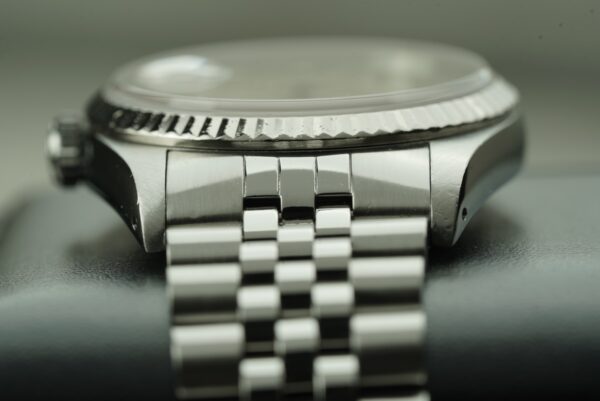1989 Rolex Datejust 36mm 16234 "Silver Diamond Dial" with Active Rolex Service Warranty - Image 10