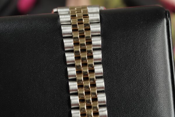 1993 Rolex Datejust 36mm 16233 Two-Tone - Image 4