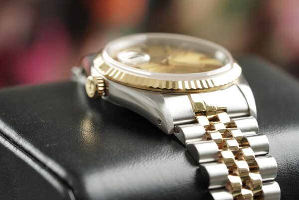 1993 Rolex Datejust 36mm 16233 Two-Tone - Image 8