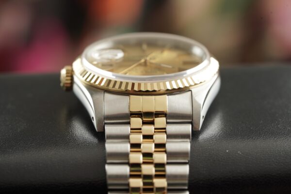 1993 Rolex Datejust 36mm 16233 Two-Tone - Image 9