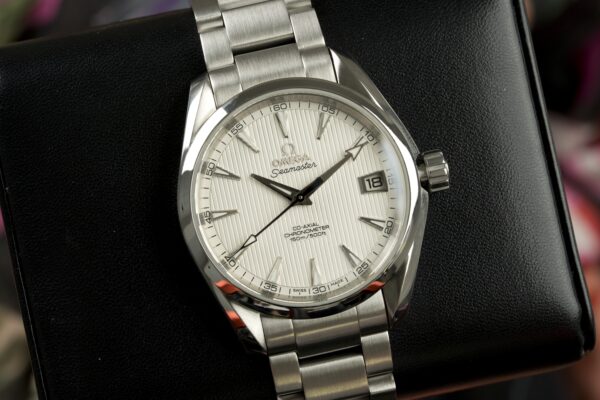 2018 Omega Aqua Terra Seamaster 38.5mm 231.10.39.21.02.001